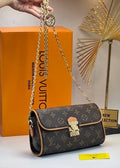 Louis Vuitton - Pochette Camille Canvas Monogram