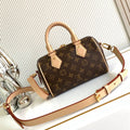 Louis Vuitton - Speedy Bandouliere 20 Canvas Monogram